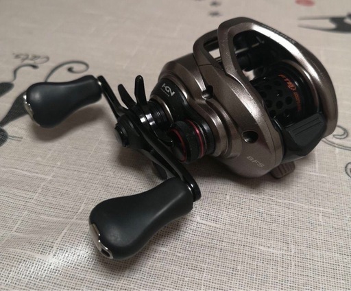 Shimano シマノ ベイトリール17 スコーピオン BFS 左