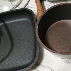 フライパン等のキッチン用具の画像