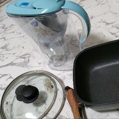 フライパン等のキッチン用具の画像