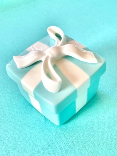 ティファニー ブルーボウボックス