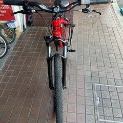 ★稀少品★26インチ　Cannondale　軽量アルミフレーム　8speed　ジャンプバイク　レッドの画像