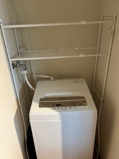洗濯機　アイリスオーヤマ　ラックも付けます \n。
