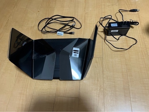 【箱無し】高速WiFiルーター NETGEAR RAX200-100JPS (802.11ax対応) AX11000