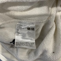 【無料】ユニクロパーカーUT　ミッキー　Lサイズの画像