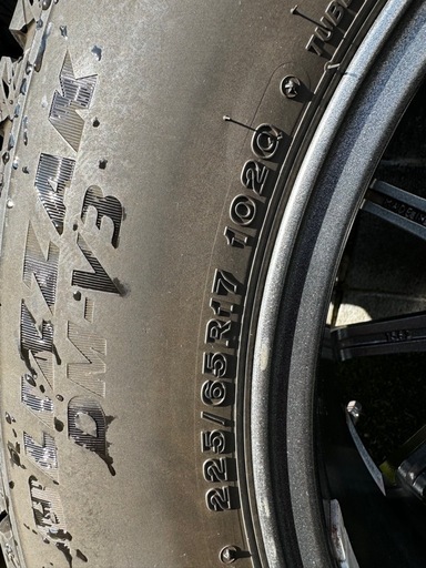 225/65R17 17インチ スタッドレスタイヤ ホイール4本セット 