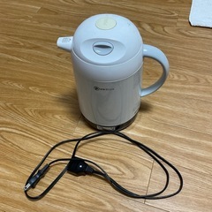 電気ポット Pure Black (ホワイト) の画像