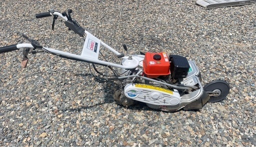 岩手　オーレック WM1107A  自走式草刈機 3面刈 畦畔草刈機 スーパーウイングモア 即使用可能 労力負担軽減　時間短縮に　中古現状