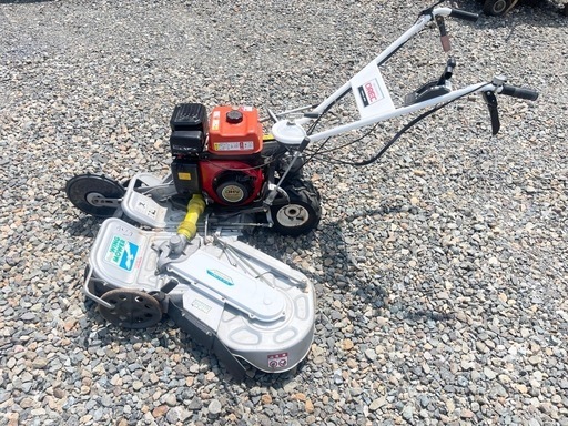 岩手　オーレック WM1107A  自走式草刈機 3面刈 畦畔草刈機 スーパーウイングモア 即使用可能 労力負担軽減　時間短縮に　中古現状