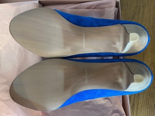 新品Pelleternoスウェードハイヒール 青