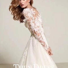 新品Pronovias Drizanaウェディングドレス* 未使用タグありの画像