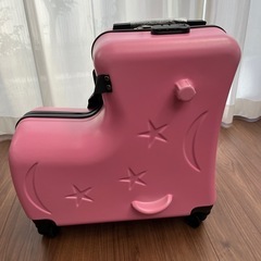 子どもが乗れるスーツケース　キャリーケース　3-6歳用　新品未使用の画像