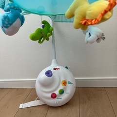 ベビー用品　メリー　　ベビーベッド