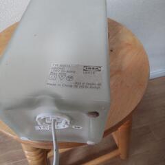 IKEA テーブルランプの画像