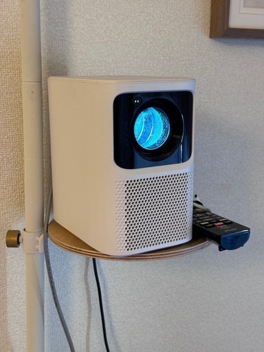 引っ越しに伴い8／25まで出品 Dangbei Emotn N1 Projector ダンベイ プロジェクター