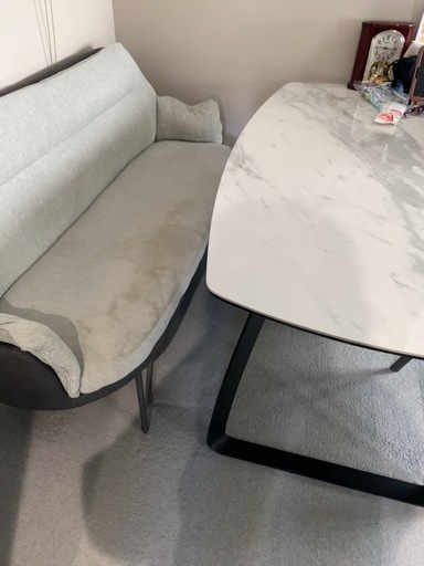 ダイニングテーブル