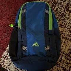 adidas斜め掛けカバン（決まりました）の画像