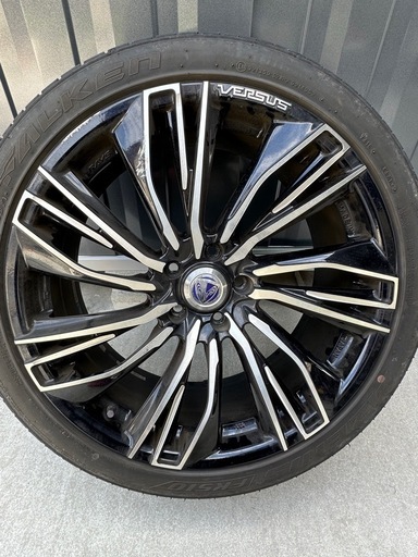 レイズ　ベルサスホイール