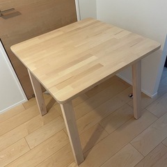 カフェ風ダイニングテーブル