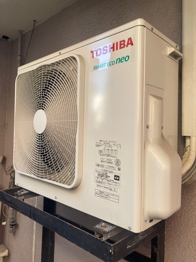 東芝　パッケージエアコン　室外機　業務用クーラー　大阪　阿倍野区