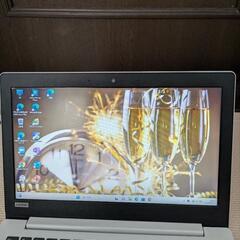 Lenovoノートパソコンの画像
