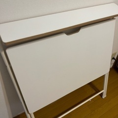 (アイリスオーヤマ)折りたたみ机　ホワイトの画像