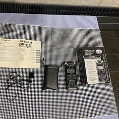 TASCAM DR-05 リニアPCMレコーダー　外付け風防マイク付き