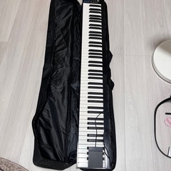 電子ピアノ