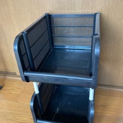 押入れ収納棚の画像