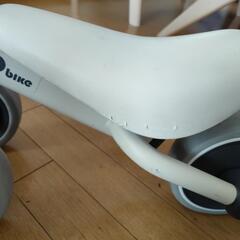Dbike ホワイトの画像