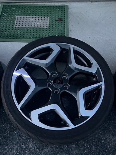 スバルXV 純正18インチホイール　215/40/r18