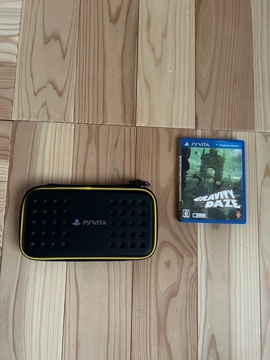 PSVITA本体 ケース ゲームソフト3本