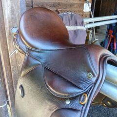 乗馬　馬術／総合鞍　HARRISONBROWN16.5インチの画像
