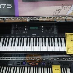J8025  YAMAHA  ヤマハ  PSR-E373　クリー...