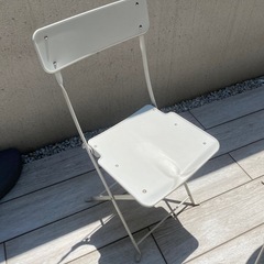 IKEA ガーデンテーブル&チェア2脚　セット　屋外　テラス（sundso スンドソー  シリーズ）の画像