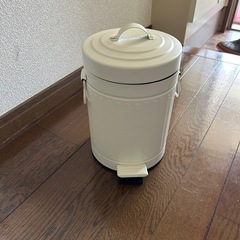 ゴミ箱