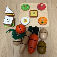 木のおもちゃ　パズル　野菜　木製　おままごと
