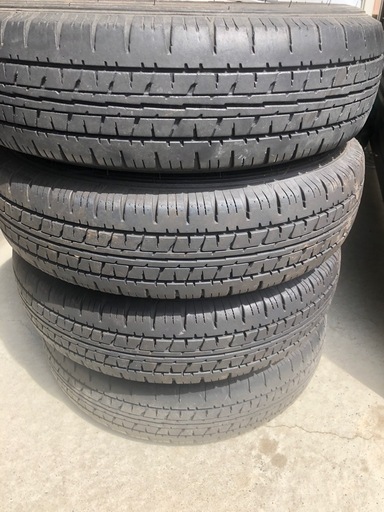 145R12 6P.R. LT 4本　ハイゼット　車のパーツ タイヤ、ホイール