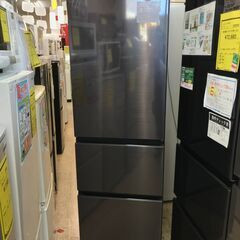 値下げしました！ 日立 HITACHI 冷蔵庫 R-V32NV N 2021年製 高年式 ファミリータイプ 大容量 幅54cm 右開き 315L ブラック系 3ドア 右開き まんなか野菜室 自動製氷機能 うるおいチルド うるおい野菜室 サッと急冷却 シンプルデザイン クリーニング済 堺市 石津【ジャングルジャングルサカイ石津店】