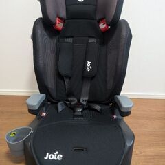 チャイルドシート　joie