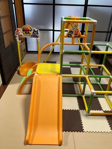 アンパンマン　ジャングルジム