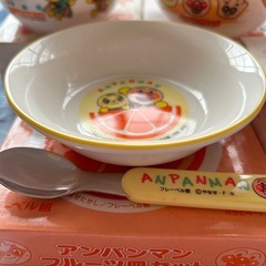 アンパンマン　食器4点セットの画像
