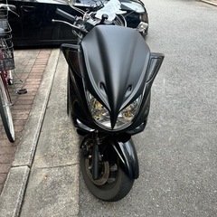 バイク　
YAMAHA マジェ