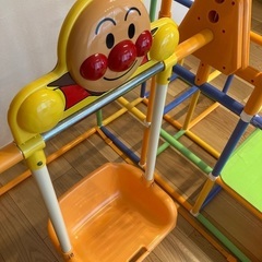 【取引中】アンパンマン　ジャングルジム＆ブランコの画像