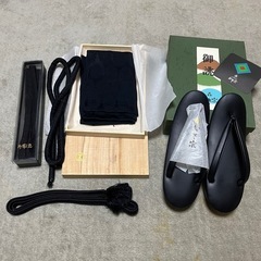 草木染め袷と絽の喪服2着と小物セットの画像