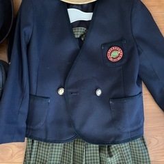 青葉幼稚園の女児用制服、夏冬用帽子の画像