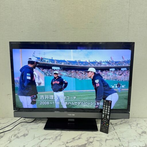 19285  TOSHIBA 【ジャンク品】液晶カラーテレビ  32V ◆大阪市内・東大阪市他 6,000円以上ご購入で無料配達いたします！◆ ※京都・高槻・枚方方面◆神戸・西宮・尼崎方面◆生駒方面、大阪南部方面　それぞれ条件付き無料配送あり！