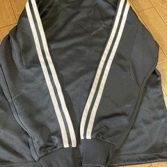 kids adidasジャージ上下　130の画像