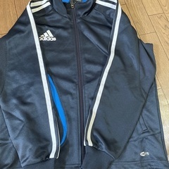 kids adidasジャージ上下　130の画像