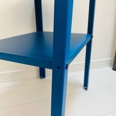 【訳アリ】IKEAサイドテーブルブライトブルーの画像