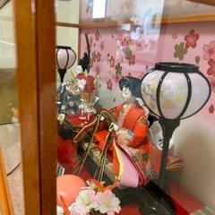 ガラスケース　雛人形の画像